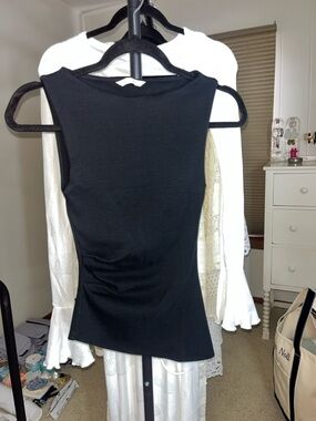 Zara Black Sleeveless Tank Top